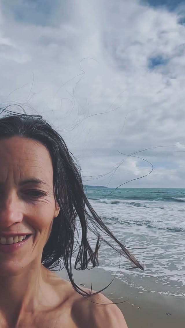 I share this incase you miss the sea as much as I used too when I lived far away from her ❤️ 🌊
She is still here.. breathing in and out
Flowing inside us
In our tears, in our sweat,
living cleansing rivers within us
Each rain drop returning to the sea
Ocean diving .. in December.
Softens and cleanses all my senses..
The piano in this song always reminded me of a grey blue sea in the winter…
#decemberswimming #oceancleanse #corfuswimming #singersongwriters #oceanlover #seamystery #gratitudeforlife