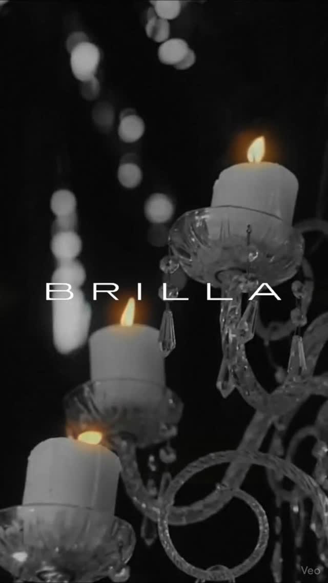 Un himno para ese momento, cuando sueltas, cuando decides el cambio y te atreves a Brillar.
Lo nuevo de @lucho_dbi ...
#Brilla