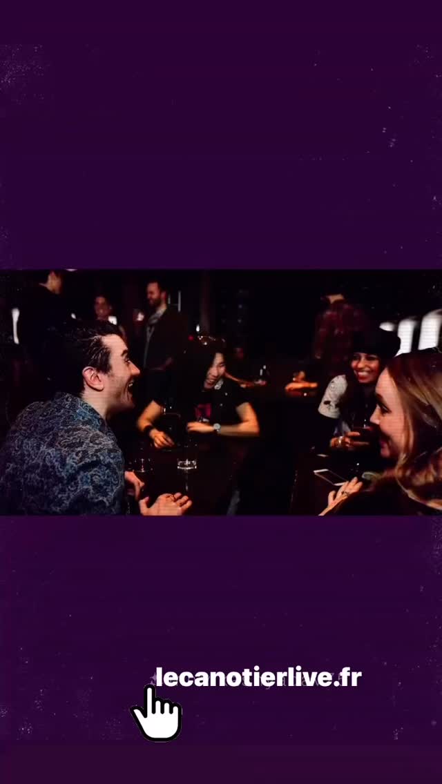 😐 Toujours les mêmes soirées ? Toujours les mêmes têtes ?
Toujours le même rituel : boulot – dodo – Netflix – repeat ?
Et si, juste une fois, tu faisais quelque chose que tu n’as jamais osé faire ?
🍽 Jeudi 4 décembre — 19h30
Le Dîner avec des Inconnus
Tu t’assois à une table avec 5 personnes que tu ne connais pas.
Tu parles, tu ris, tu manges.
Tu ressors différent.
✨ Un vrai dîner en mode détente
✨ Des gens comme toi en quête de rencontres
✨ Zéro malaise – zéro jugement – juste du vrai
🎯 Pour qui ?
Pour ceux qui en ont marre d’attendre que quelque chose change
Pour ceux qui veulent créer des rencontres, pas les scroll
💳 Buffet + verre d’accueil
📍 Le Canot’ — Aurillac
⏳ 6 places seulement — inscription avant ce soir - Go
👉 Tu oses ?
Alors réserves sur https://www.lecanotierlive.fr
Ce jeudi, on arrête de parler de vivre.
On vit.