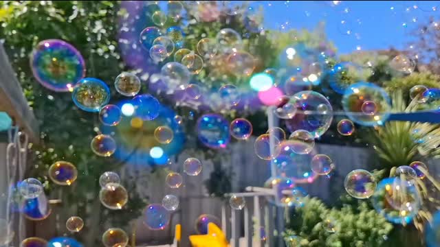 Bubbles! Thanks Zenny for bringing your bubble machine in 🫧🫧🫧🫧🫧🫧