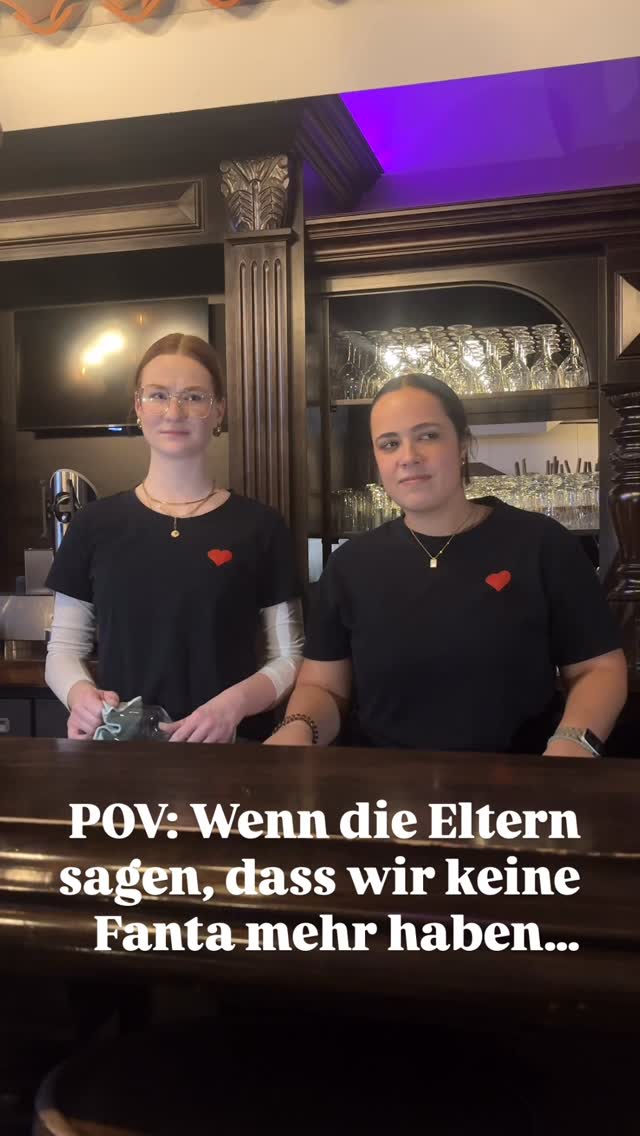 POV: Wenn die Eltern sagen, dass wir keine Fanta mehr haben… 🧡
#HausamSeeGochNess #hochzeitslocation