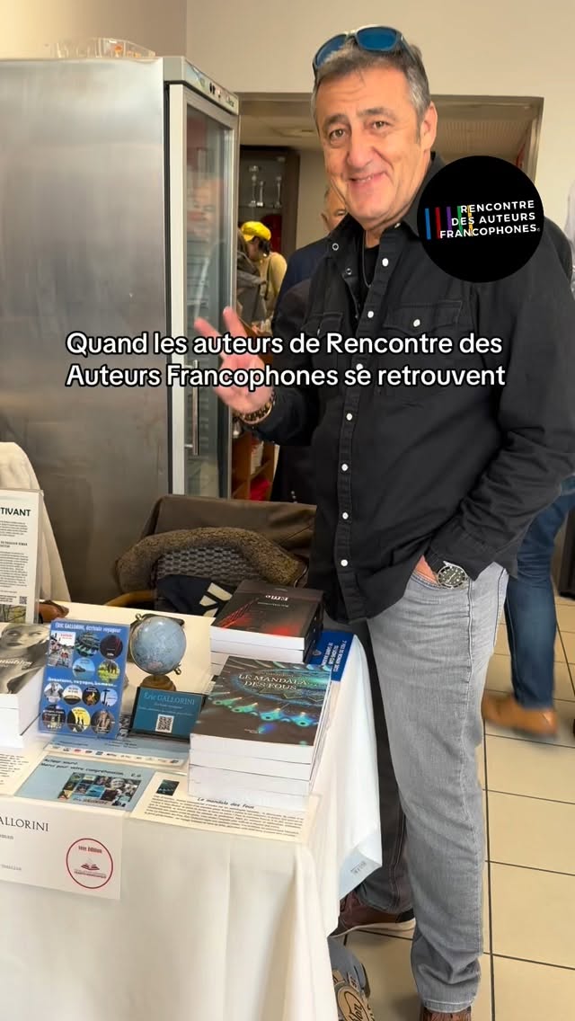 Quand les auteurs du réseau se retrouvent au festival littéraire de Monaco, cela donne 11 représentants de bonne humeur et heureux de se retrouver !
L’occasion de présenter aussi le réseau et ses outils de découvrabilité à des auteurs curieux et intéressés.
#rencontredesauteursfrancophones