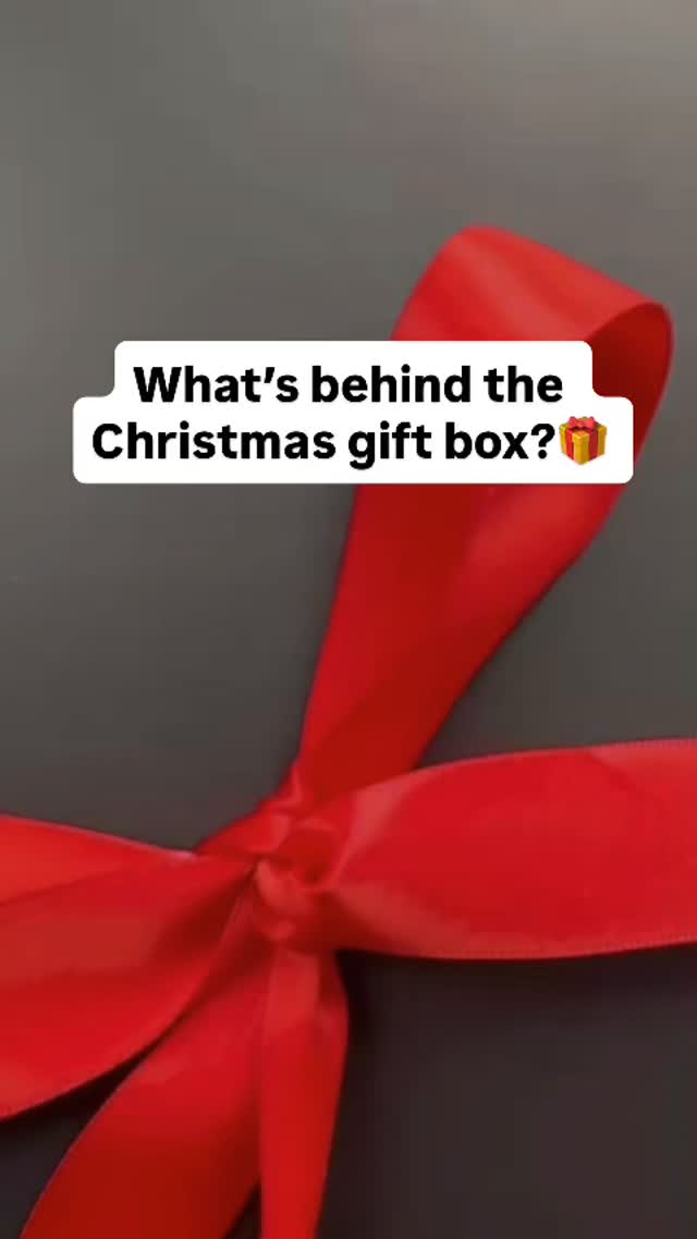 What’s behind the Christmas gift box today? 🎁
Don’t you just get that overwhelming feeling of excitement when you spot a black box with a red bow under the tree? For our regular customers… you already know what that means 😉
Today’s reveal is pure luxury: The Allure Full Cup Bra – lingerie at its finest. Based on our bestselling Clara shape, this enchanting bra delivers beautiful uplift with support you can truly rely on.
✨ Now available in a brand new Core Ivory shade ✨
• Wired support
• Recycled sheer ivory lace
• Inner side sling for extra uplift
• Power mesh wings for all-day comfort
• Fully adjustable straps
A must-have for fuller busts and the perfect Christmas treat… whether it’s for you or someone special 💝
#PandorasBoxLingerie #ChristmasLingerie #LuxuryLingerie FullerBust BraThatFits TreatYourself