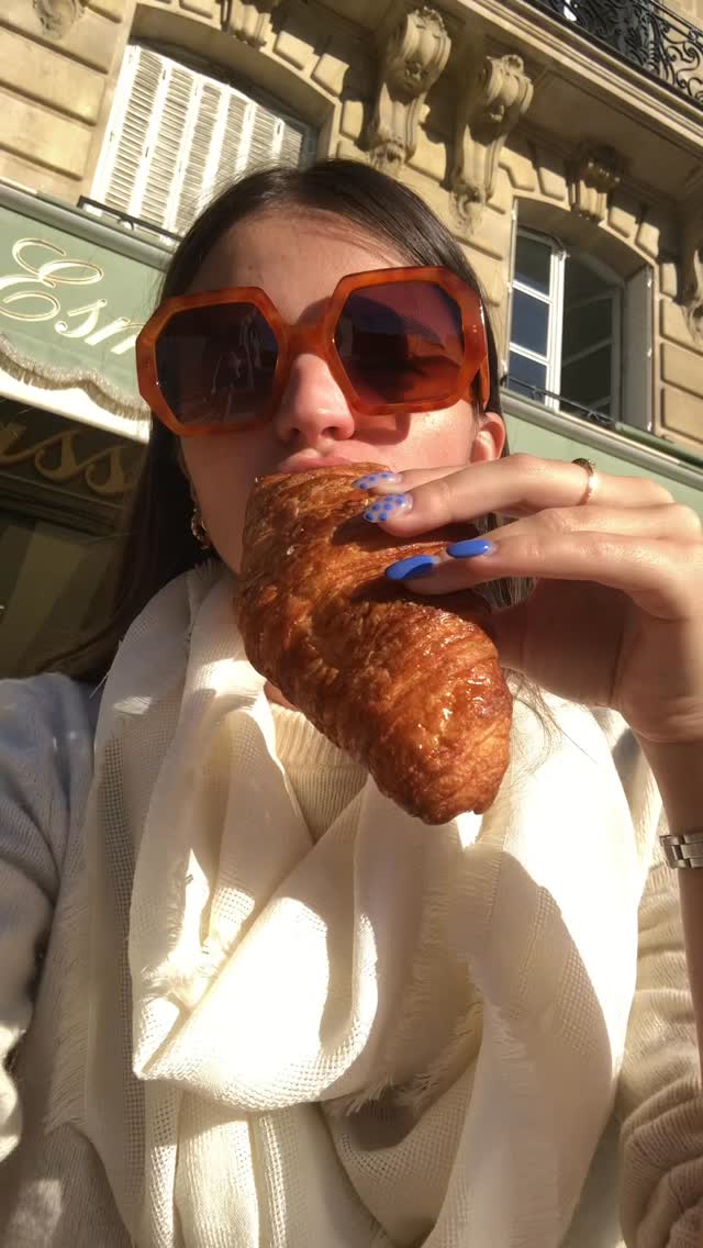 Typical Parisian breakfast🥐☕️
#apartmentrental #paris6 #airbnb #apartmentparis #saintgermaindespres #stayinparis #authentic #parisian