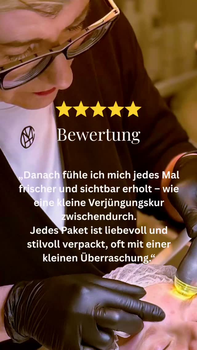 Weil ehrliche Worte mehr sagen als jede Werbung...✨
Diese wunderschöne Bewertung hat mich erreicht - und sie beschreibt genau das, was meine Arbeit ausmacht:
Regeneration, Vertrauen, Qualität und kleine Momente der Freude.
Danke für jede Behandlung, jedes Gespräch und jedes Paket, das ich für euch packen darf 🤍
✨ „Danach fühle ich mich jedes Mal frischer und sichtbar erholt - wie eine kleine Verjüngungskur zwischendurch...“
Ich freue mich so sehr, euch durch die Winterzeit mit wirkstoffstarker Kosmetik & regenerativen Treatments zu begleiten.
📩 Termine & Pflegeempfehlungen: einfach melden
#care4you #wirkstoffkosmetik #hautgesundheit #kundentreue #bewertung #kosmetikstudio #antiaging #microneedling #mezotix #