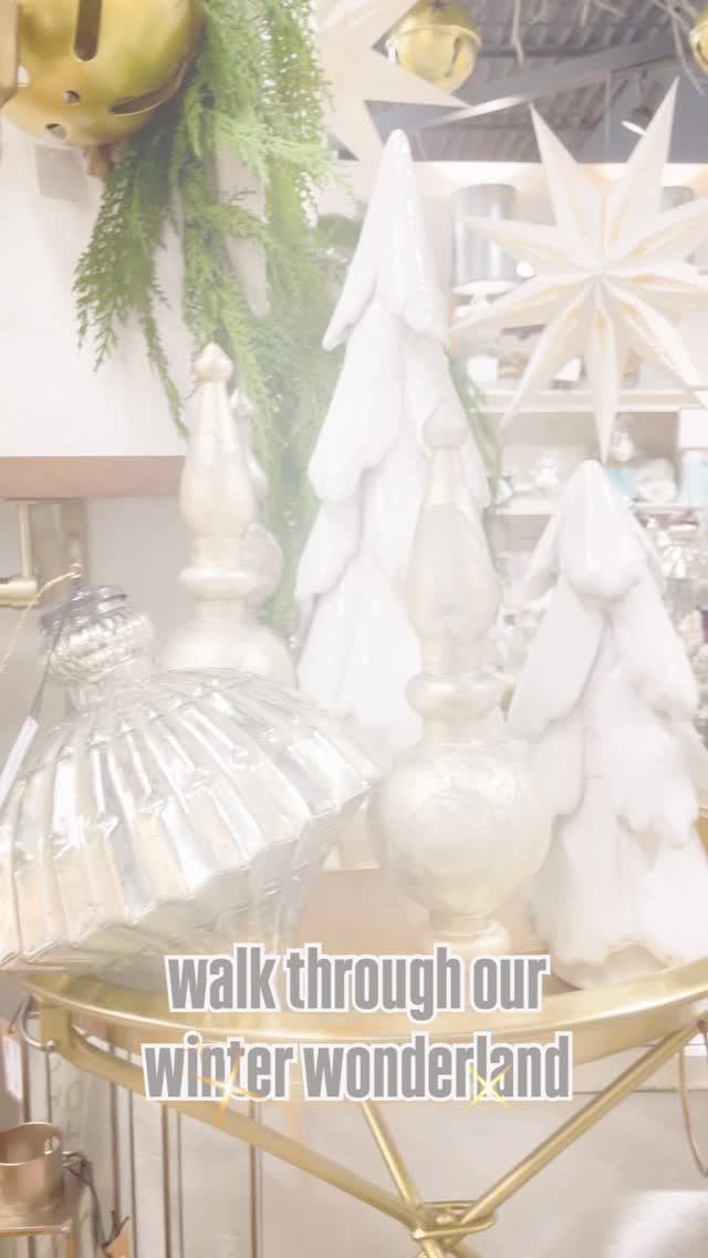 No matter your Christmas style, we’ve got something for you here at The Foyer! With over 75 merchants and artists under one roof, you’re sure to find something you love. Shop local with us seven days a week! #gifts #decor #batonrougebusiness