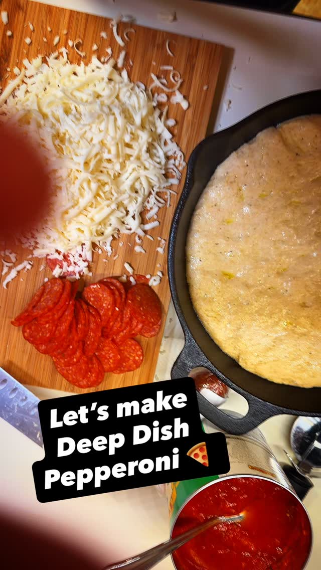 Put together some game day food and went with deep dish pizza this week in a cast iron skillet. The pepperoni turned out excellent but went to another level with a hot honey drizzle 😍 the extra addition of garlic and a secret blend of chili peppers makes it the tastiest hot honey you can buy. Try some today! #gamedayeats #myblazinhoney #hothoneypizza