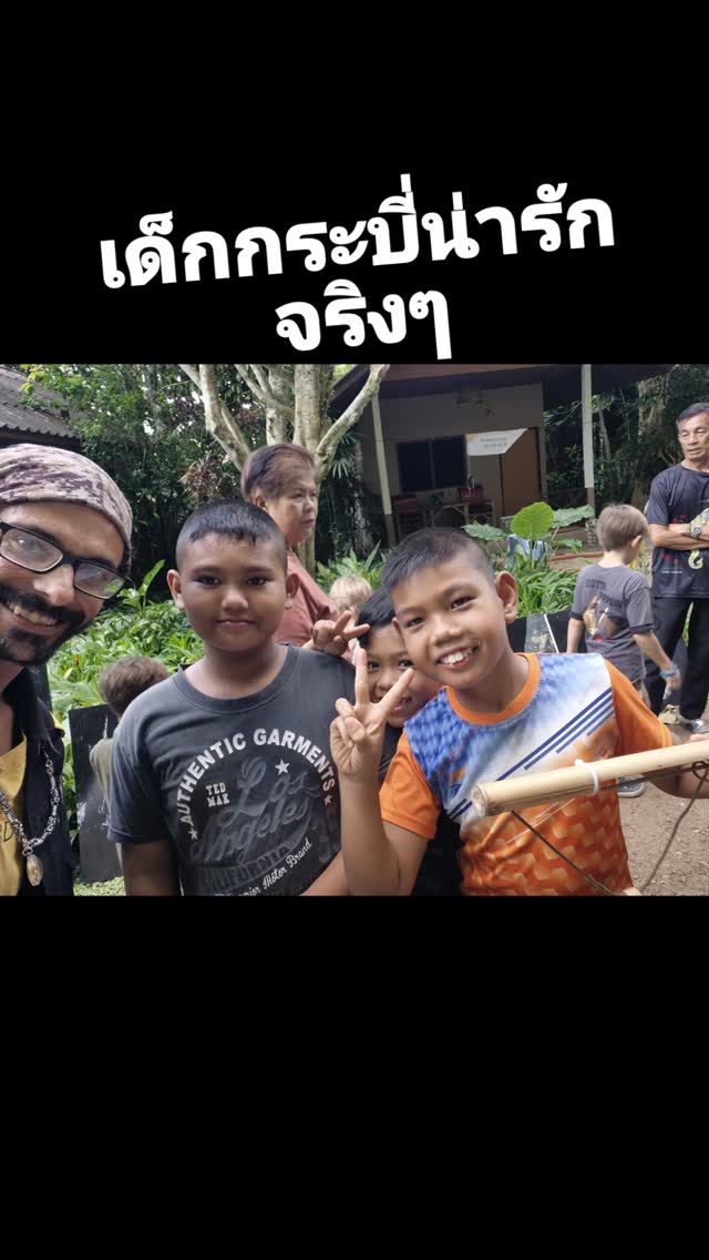 Very Happy to Meet Charip, Ranadon and Den today. Nice kids from Chomply in Krabi. Big projet coming soon guys and all locals will get benefit of it 🥰 #thailocalpeopleknows #krabi #thailand #krabigogreen #greenguardians