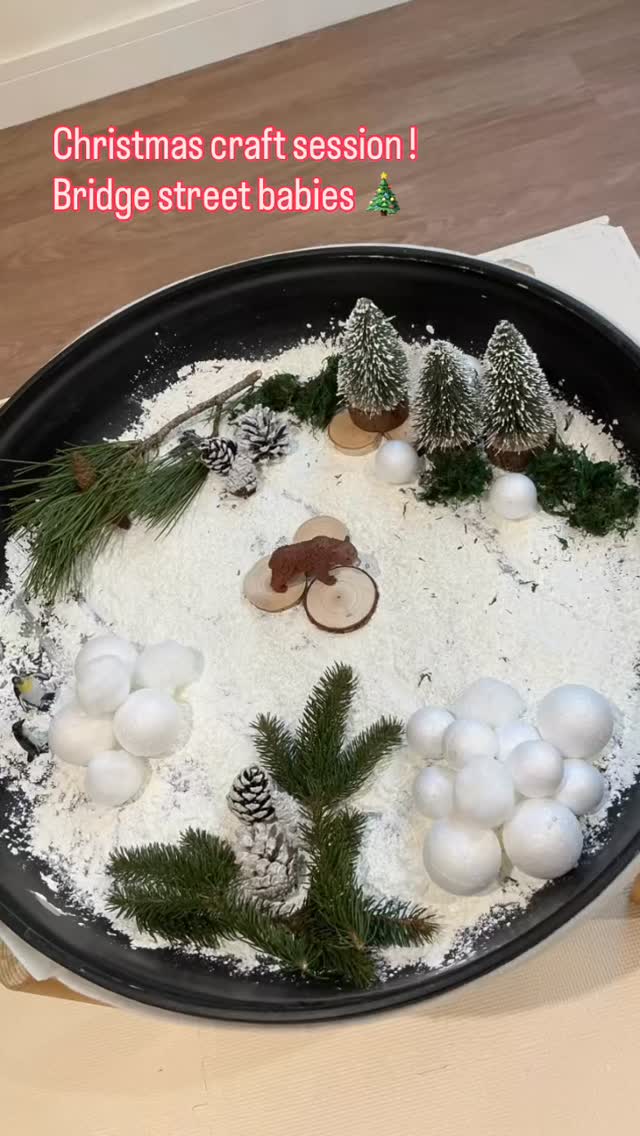 We had a lovely morning with our babies and parents/grandparents getting festive! 🎄🎅🏼🤶🏼