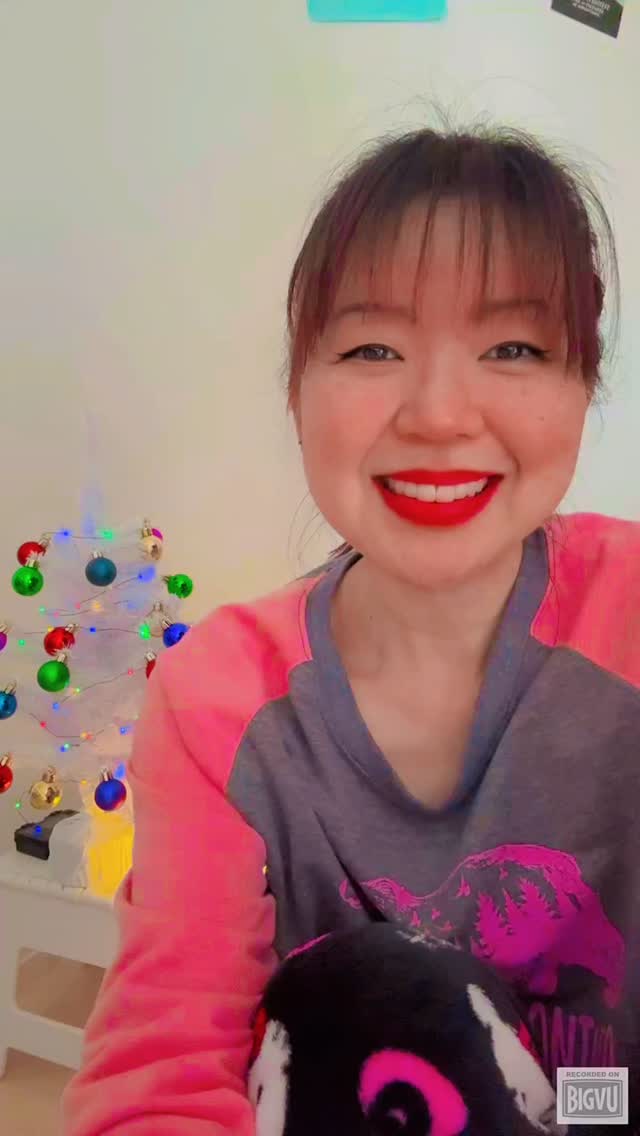 “Twelve Days of Christmas Challenge” starts on Saturday, the 13th! Each day, we’ll focus on one of the seven pillars of the @gini.taste.of.life blog.
1️⃣ Emotional Wellness
2️⃣ Physical Vitality
3️⃣ Holistic Remedies
4️⃣ Kindness & Altruism
5️⃣ Self-Discovery & Aha Moments
6️⃣ Quick & Healthy Recipes
7️⃣ Gratitude & Simplicity
Let’s do this!
#tasteoflife #blog #wellness #twelvedaysofchristmas #sevenpillars #holiday #challenge