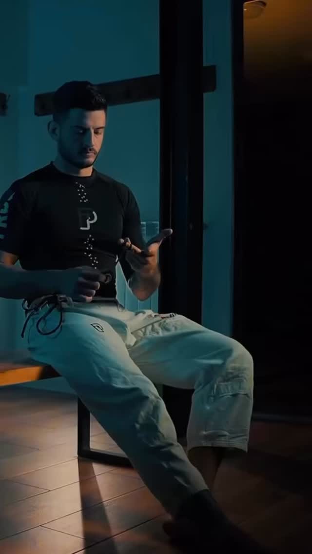 ‼️Es ist OFFIZIELL‼️
Am Montag, den 22.12.2025 starten wir in MWTA RHEINTAL mit Brazilian Jiu Jitsu ( BJJ). Melde dich jetzt schon für ein Probetraining an!
Komm vorbei und werde ein Teil von uns💪🏼
#Kampfsport #bjj #jiujitsu