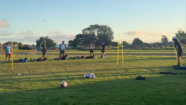 Summer Pre-Season Fitness has been on 😮💨
There’s still time to jump in for our final two sessions of 2025.
Tuesday & Thursday - 6:45pm
All Senior Players welcome.
See ya there 💪