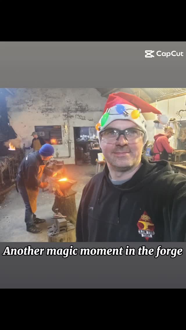 😂😂 someday maybe but not yet 🫣 🫣🫣
#blacksmithingclasses #blacksmithingclasses #blacksmith #learntoblacksmith #forgedinfire #patternwelding #hotmilkforge #ainonsense