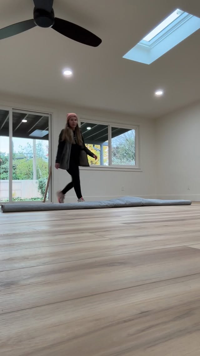 📞 “Hello, hello baby, you called? Sorry, I **can’t hear you right now… I’m kinda busy, BUSY STAGING!” 🎤✨
When I’m in my zone, transforming a house into a home buyers fall in love with, everything else can wait. Because staging isn’t just fluff—it’s strategy. It’s impact. It’s that first impression that makes hearts race and offers roll in. 💥
If you want your home sitting on the market, by all means—don’t stage. But if you want it sold faster, for more money, and with buyers lined up like it’s concert night… then yeah, you know who to call. 😉
BRB, creating another space that stops people in their scroll. 🎶💅🏡