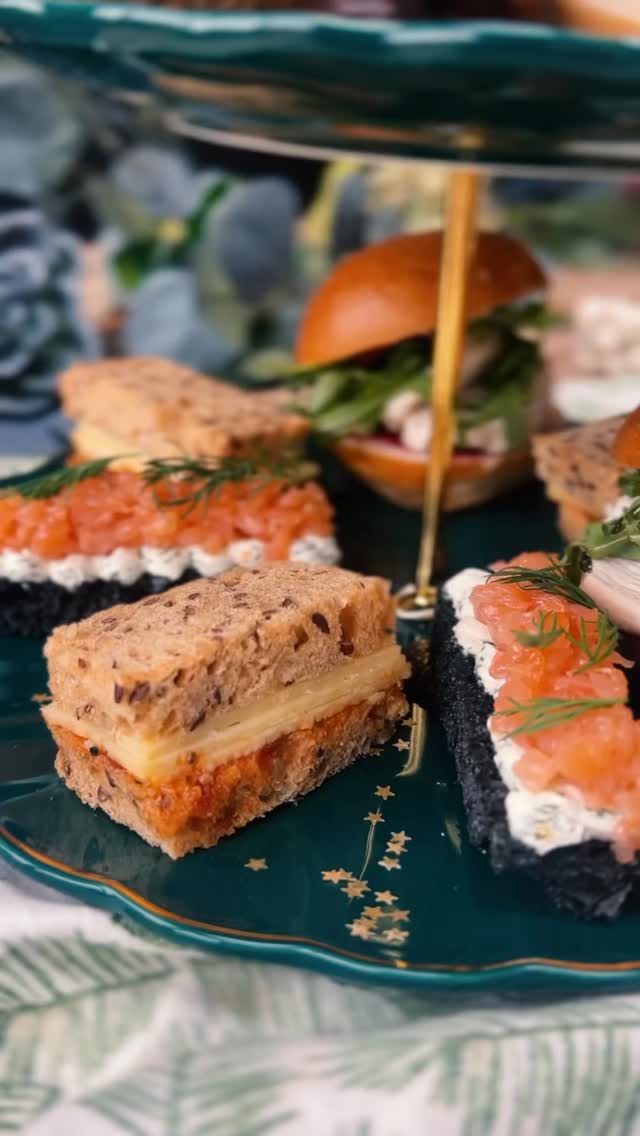 Filling your calendar with festive outings? Our Winter Afternoon Tea is the perfect December treat — relaxed, delicious, and wonderfully wintry.❄️✨
Expect seasonal savouries, indulgent bakes, warm scones and loose-leaf @bellevueteaofficial, all freshly prepared by our in-house bakers. And if you fancy a little extra sparkle, you can add a glass of fizz or one of our festive cocktails.🥂
Looking for a thoughtful gift? Afternoon Tea vouchers are now available to purchase for someone who’d adore the experience.
🔗 Book your experience via the link in bio.
#AfternoonTea #ChristmasGiftIdeas #ThingsToDoInLondon