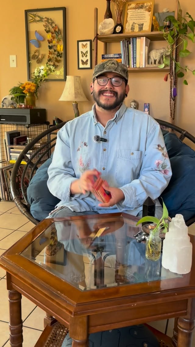 Happy Tuesday y’all!
This week’s energy is asking us to be adaptable in more ways than one. This could be manifesting in our collaborations, at work, and in our social circles. Keep flexibility at the forefront. Be aware of our emotional energy, try to be observant vs reactive. This applies specifically to our capacity to pivot and shift during difficult moments or during disagreements. Our reminder is the knight of pentacles, keep up the pace. Don’t be in a rush, this is the era of a slow build that will LAST, so take your time.
As always, if the message resonates, leave us a comment below! If you’re needing a deep dive, you can always book a reading or healing session on our website (LINK IN BIO).
w/ luv
Sol & Root Wellness ☀️🌳
#smallbusiness #tarot #tarotreading #tarottuesday #atx #austintx #healing #psychicreading #virtual #metaphysicalshop #austinpsychic