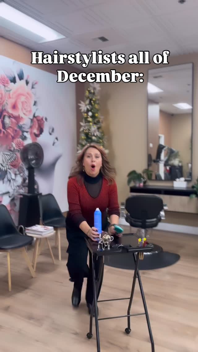 It’s officially “can you squeeze me in?” season! 😂 We love the holidays - even if it comes with its own chaos. ✨
📣 We want you to have your holiday hair so much that we’ve temporarily opened up Sundays in December! 🗓️ Spots are limited - BOOK NOW 📱 💻 ♥️
This is your sign to make sure your appointments are booked! While we do all we can to fit people in, sometimes it’s just not possible once it’s game time! 💪 🎄
.
.
.
.
.
#artehairstudio #bellevuehair #arte #bellevuesalon #rentonwa #rentonhairstylist #modernsalon #bellevuehairstylist #bellevuewa #seattlesmallbusiness #pnwhair #pnwhairstylist #salonhumor #salonlife #hairstylistlife