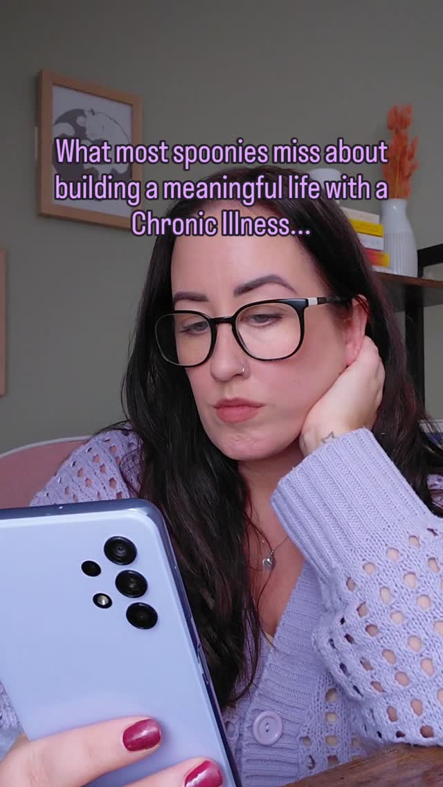 You know your life needs to be about more than just surviving. So you're trying to live by your values and the things that have always mattered to you...
But you're only focusing on the values you had before illness, trying to make them work within your new limitations. Things like career success, being available for everyone, independence all still matter, but they're not the only things that can make your life meaningful. 🌿
Your old values aren't wrong, but chronic illness opens space to explore what else might matter to you. When the life you planned isn't possible anymore, new values can give you direction instead of leaving you stuck.
Give yourself permission to discover values you didn't prioritise before. Maybe rest, creativity, or deeper connections matter more now. Maybe learning, advocating for others, or finding joy in small moments has become important.
When you explore new values alongside your old ones, you're not giving up on who you were. You're expanding what makes your life meaningful beyond what you can physically achieve. You're building a life that works for you now, not just grieving the one you lost. 💜
I help my clients learn to honour their existing values whilst discovering new ones that make life feel worth living, even within limitations. If this feels like something you could use some support with, DM me 'waitlist' to register your interest in working together.
#chronicillness #invisibleillness #spooniesupport #spoonielife #valueledliving