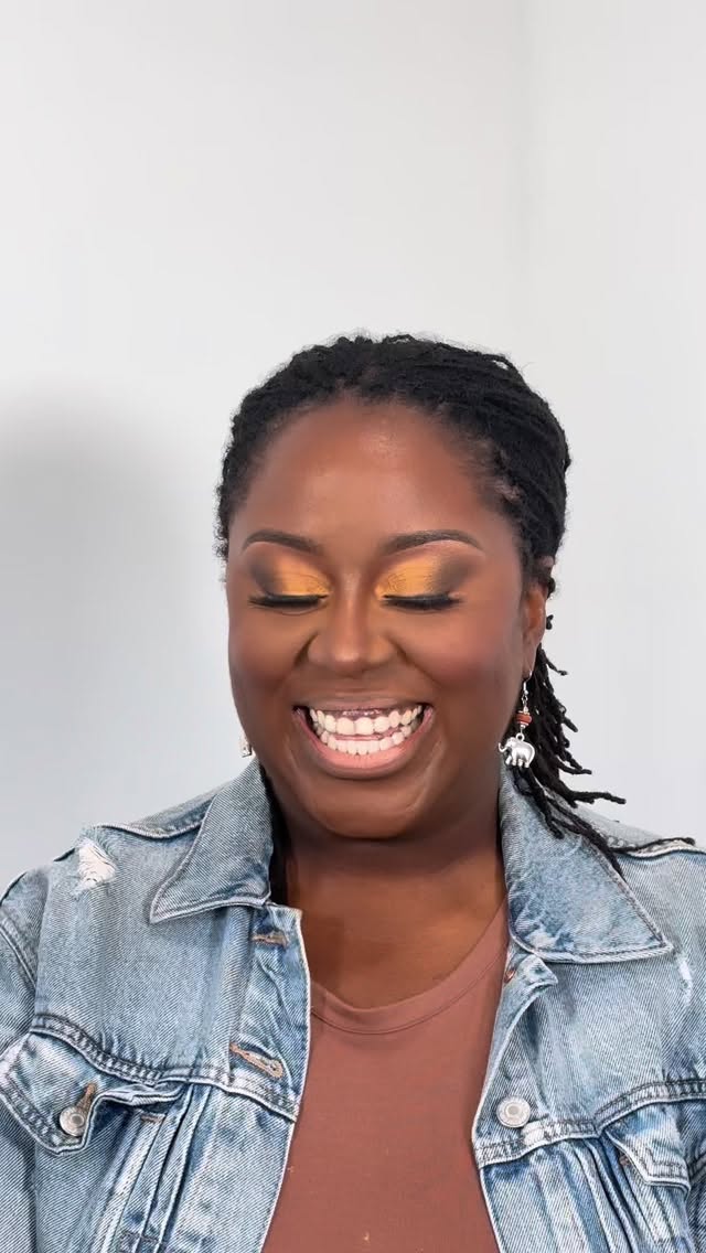 Black Friday Sale Is Live!!! 30% off in studio appointments ✨
Only $250 to secure your 2026 Bridal Glam ✨
Book Now For 2025 and 2026