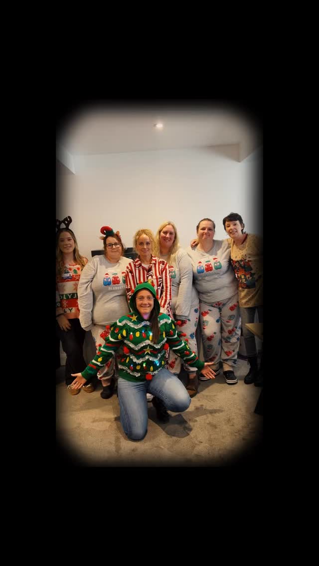 A little moment from Head Office Secret Santa. Good people, good laughs and the kind of team spirit that carries into the work we do every day.#ashtoncare #bognorregis #carehomesuk