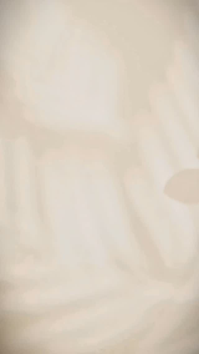 Something special is blooming for National Day… 🌿✨
A little surprise crafted the Grand Flora way.
Stay close — beauty is on its way 🇦🇪🤍
في شي لطيف عم يجهّز لليوم الوطني… 🌿✨
مفاجأة صغيرة على طريقة جراند فلورا.
خلكم قريبين — الجمال بالطريق 🇦🇪🤍
#grandflorabeautysalonandspa #grandfloraladiessalon #hennadubai #hennainspo #hennaartdubai #dubaihennaartists #uaehenna #dubaibeauty #beautygoalsdubai #dubailocals #uaebeauty #emiratibeauty #emiratiladies #dubaigirls #dubaistyle #uaedayvibes #uaenationalday #uae92 #dubailifestyle #grandflorastyle