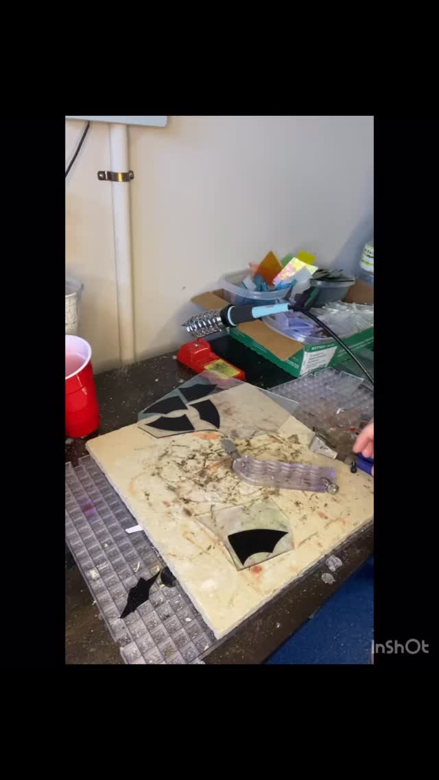 Thought I’d share some of the stained glass process (x10 speed) with y’all as many have asked about it. It’s a drawn out process for sure but so fun and relaxing (except for the grinding 😜)
1) cut the glass 2) grind glass to smooth edges and create a snug fit 3) line with copper foil which attaches the glass to the solder 4) flux and solder the pieces together 5) remove flux with solution (been trying CJs out) 6) steel wool solder lines to prepare for patina, if desired 7) wax and buff (steps 6 & 7 not shown)
Any guesses on what the finished piece will be?!
#huntsvilleartist #creativeprocess #stainedglassprocess