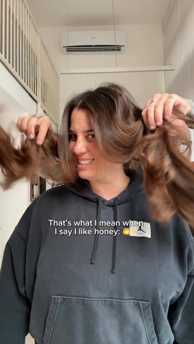 HONEY HAIR 🍯✨💛☀️ YES PLEASE!!!
Using only the best @lorealpro 🎨
#loreal #honeyhair #telaviv