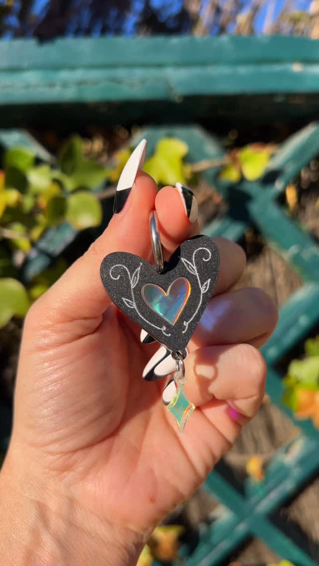 Los corazones de la edición navideña son taaaan especiales ✨
Tengo que enseñaros el color sorpresa 😏