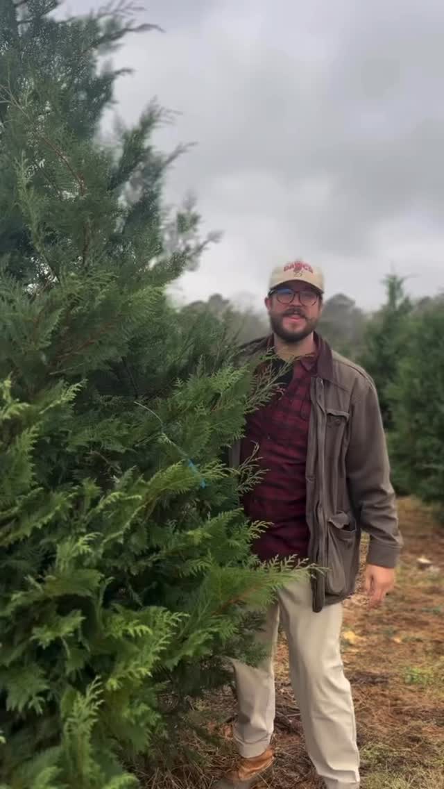 Clark would be very proud!!! One of our favorite families at Jacks Creek🎄❤️ Merry Christmas!!!