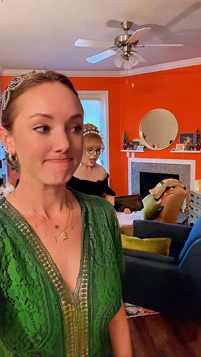 It did in fact take me two hours to get ready for Dapper Day today! Poor Megan The Magical Millennial was having to wait for me. 😂 Happy Dapper Day!! 🎄⭐️✨#dapperday #holidaylook #thenanny #thedapperdanielle #christmasdress