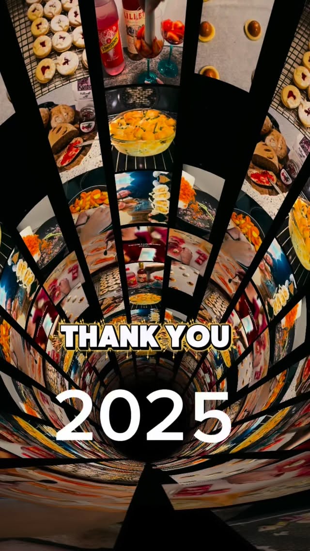 ✨ Happy New Year 2026 ✨
Wir sagen von Herzen Danke für ein wundervolles vergangenes Jahr 💛
Danke für eure Treue, eure Likes, Kommentare, Nachrichten und eure Begeisterung für unsere Küche 🧙♀️✨
Wir freuen uns riesig auf 2026 – auf viele neue Ideen, kreative Experimente und natürlich ganz viele neue Rezepte, die wir mit euch teilen dürfen 🍳🥘
Wir wünschen euch ein glückliches, gesundes und genussvolles neues Jahr 🥂🍀
Auf ein weiteres gemeinsames Jahr voller Geschmack & Inspiration.
Eure
thekitchenwitches 🪄
#happynewyear2026 #thekitchenwitches #leckerschmecker #newyear #cookwithlove