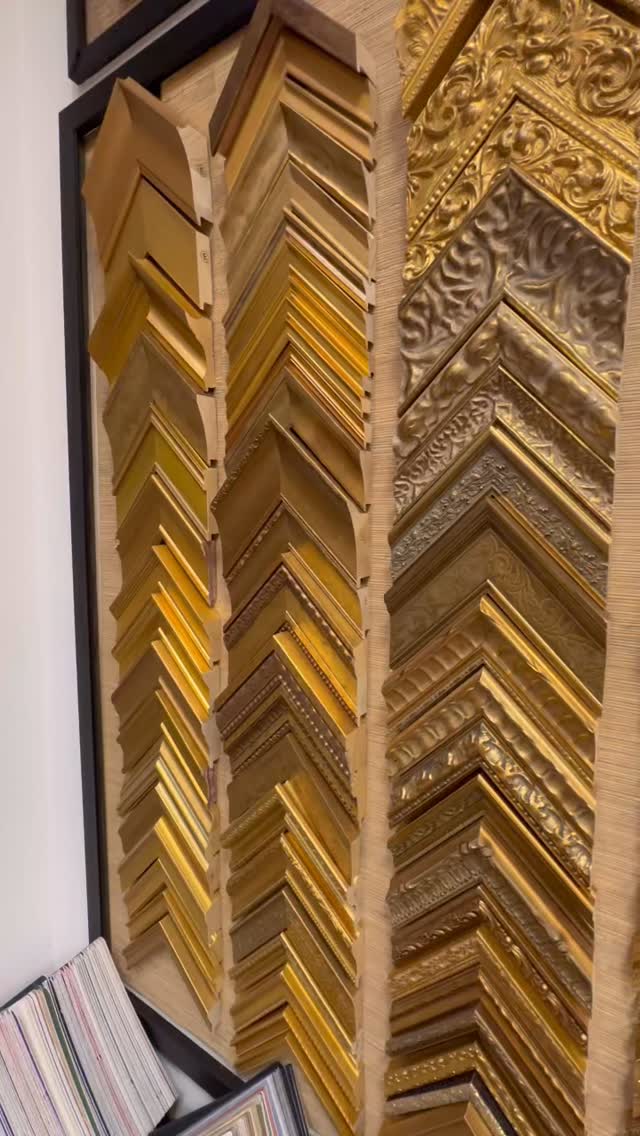 Happy New Year!! Are your walls looking a little bare after the holidays? Time to redecorate for 2026? Pop into Island Expressions to take a look at our extensive selection of quality, custom frames!