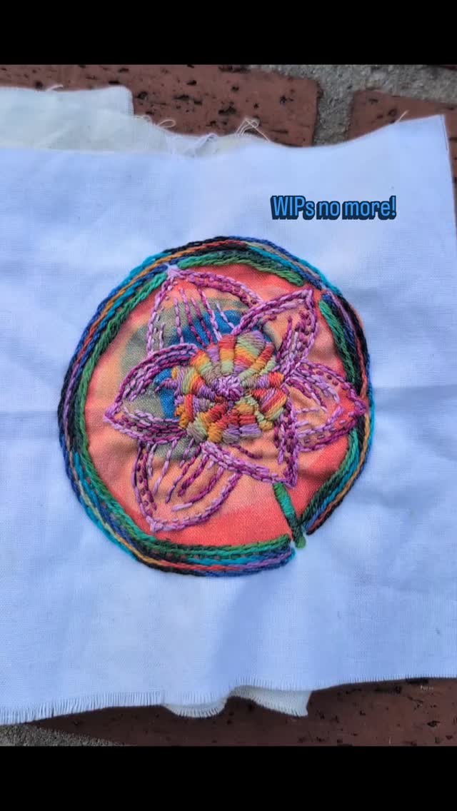 I have a tendency to start multiple projects before I ever finish a single one. In the last two weeks, I've finished these three. @dropcloth
And now I'm on to make a custom order of 30 ornaments for the holidays!
#imperfectlybeautifulstitches #myneedletoday #finishedwips