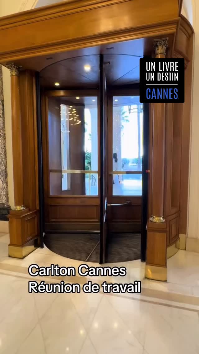 Réunion de travail au Carlton ce matin pour préparer le dîner de gala fondateur d’ UN LIVRE I UN DESTIN
#carltoncannes #unlivreundestin #rencontredesauteursfrancophones #gala