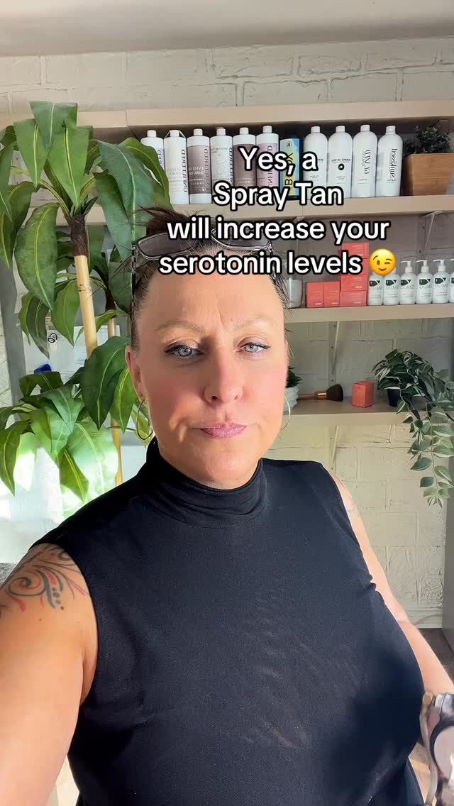 If I had to choose ONE word to describe a SMUG Spray Tan, that word would be CONFIDENCE ✨
It’s an amazing thing, seeing the SPARKLE return to my clients eyes when they look in the mirror. It’s like their thinking
“Damn! THERE you are! I remember you!!”
And I get to witness it EVERY SINGLE DAY.
How lucky am I 😊💕✨
#SprayTan #Sugaring #winnipeg