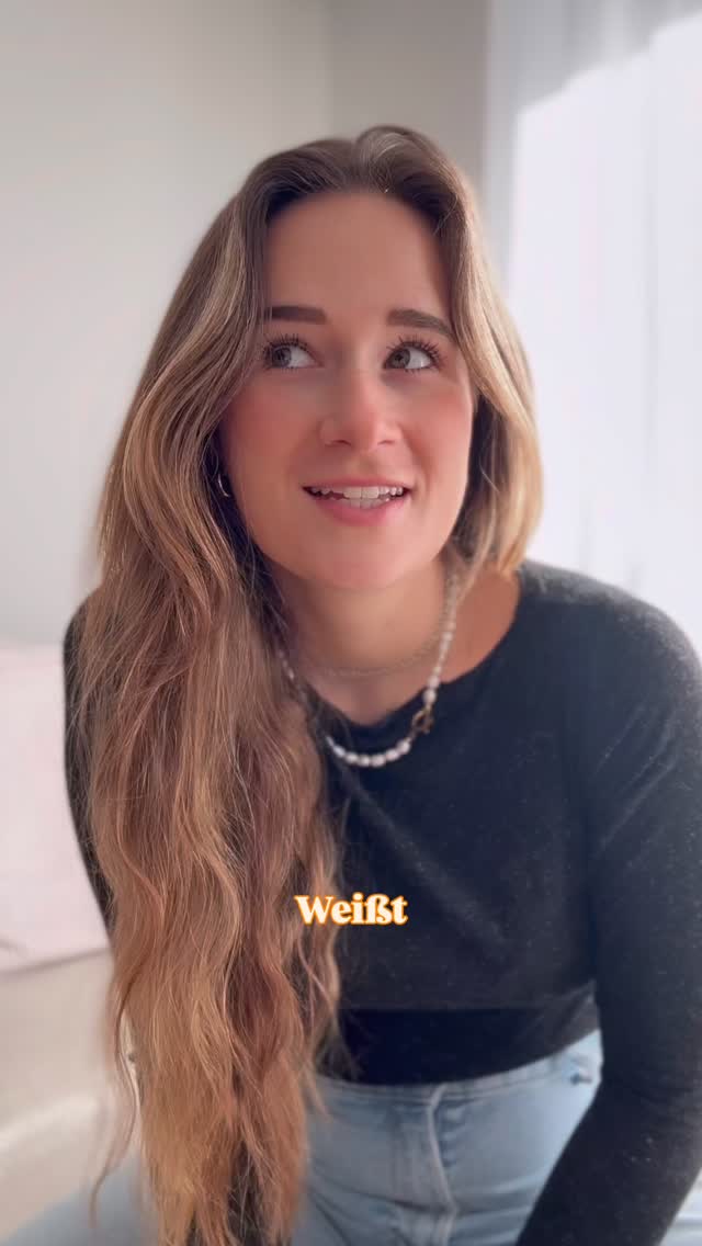 Du hast einen gewissen Traum nur in dir, weil du auch wirklich dazu bestimmt bist, ihn in die Realität zu holen ✨ Glaub mir: Kein Traum ist zu groß. Du bringst alles mit, was es dafür braucht 🪐
So oft gehen wir nicht los für unsere Träume, weil wir Angst haben, dass wir scheitern könnten oder Angst davor haben, was andere sagen…
Aber let me tell you: Träume sind dafür da, dass du sie in die Realität umsetzt - sie wollen von dir umgesetzt werden! Wenn sie nicht für dich bestimmt wären, dann würdest du sie nicht in dir spüren… 💫 Alles ist möglich und du bringst das gesamte „Package“ dafür mit!
Wenn du möchtest, dass 2026 dein absolutes Traumjahr wird und sich deine Träume verwirklichen, dann komm voll gern in den Manifestation Club 2026 (kostenloser Channel auf meinem Profil). Ich teil dort immer wieder Inspirationen, damit du in deine Energie kommst, um deine Träume in die Realität zu holen 🥰✨💫🪐
#manifestieren #manifestation #träumeerfüllen #träume #traumleben