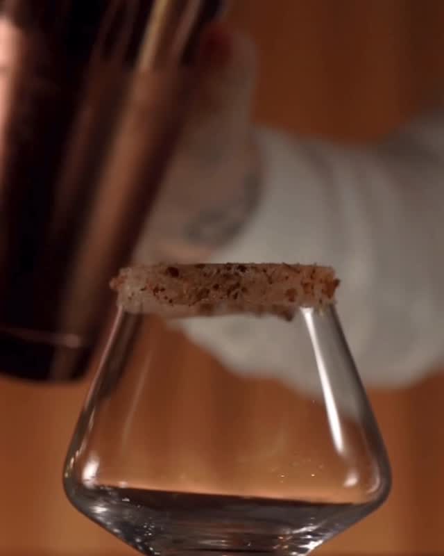 The journey of the agave is sacred: it is born, transformed, and reborn in every glass.
Today it’s rebirth happens in Los Angeles too. ✨🪩
#LA #tequila #legacy71 #losangeles