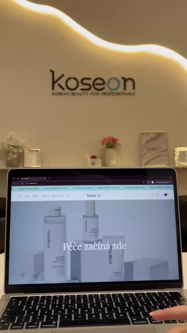 ✨ www.koseon.cz ✨ ⬇️
Slavíme 1,5 roku od spuštění domény a dočasného eshopu 😅 Po testování a migraci konečně spouštíme verzi vol.2, vyňuchanou do zaoblenějších rohů, nicméně průběžně budeme brousit do ostrého úhlu 😜
Na eshopu postupně přidáváme novinky, postupně obměňujeme značky, postupně vyklízíme sklady i rozdáváme vánoční radosti.
Doprava nad 1900Kč zdarma, k vyzvednutí Karlovo náměstí, Karlín nebo Zásilkovny ☺️
#eshop #koreanskincareproducts #korejskakosmetika #korejskákosmetika #koreancosmetic