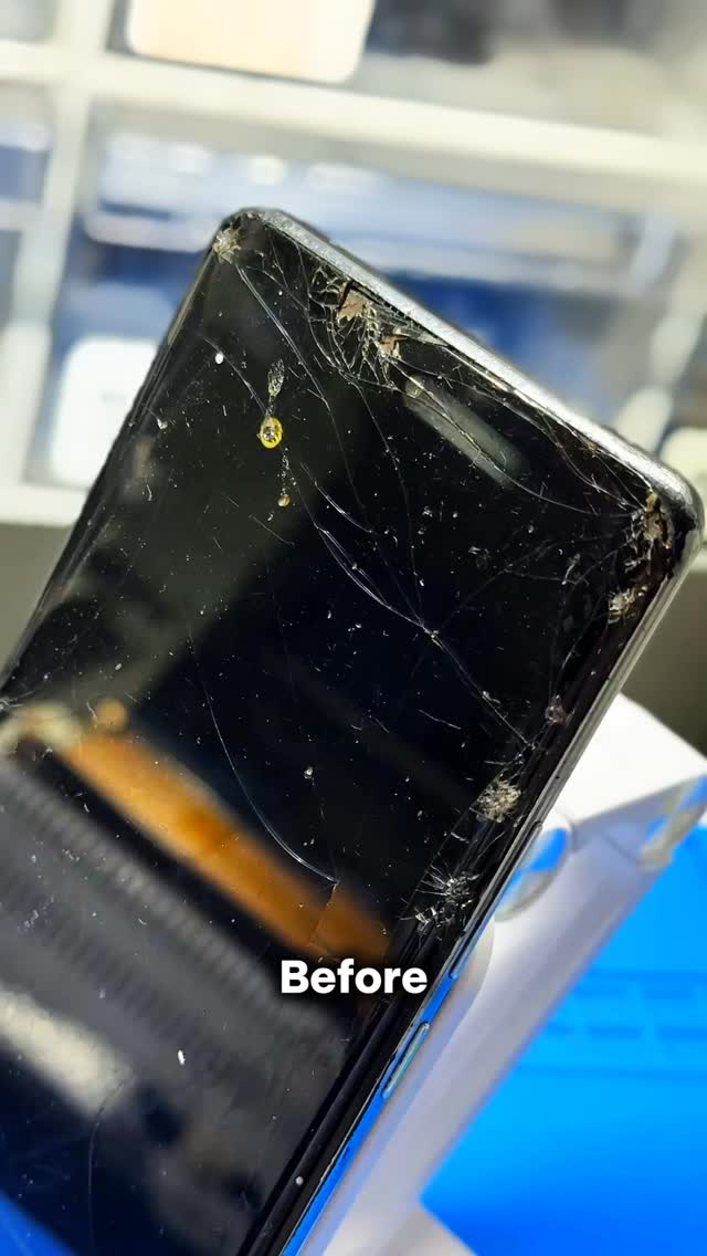 Înlocuire rapidă ecran original + capac original POCO – calitate din fabrică
Oferim înlocuire rapidă a ecranului original POCO, împreună cu schimbarea capacului original, pentru ca telefonul tău să arate și să funcționeze exact ca nou. Folosim piese originale POCO, compatibile 100%, pentru o afișare clară, culori reale și o rezistență perfectă în timp.
Reparația este realizată de tehnicieni specializați, cu echipamente profesionale, iar telefonul este asamblat cu adeziv de calitate premium, conform standardelor de fabrică. Procesul este rapid, sigur și include garanție pentru lucrare și componente.
🔧 Servicii incluse:
• Înlocuire ecran original POCO
• Schimbare capac spate original POCO
• Testare completă display, touch și funcții
• Montaj profesional + etanșare corectă
📱 Modele POCO reparate: POCO X, POCO F, POCO M (toate generațiile)
Cauți un service POCO de încredere? Alege calitatea originală și o reparație făcută corect, din prima.
Быстрая замена оригинального экрана и оригинальной задней крышки POCO
Выполняем быструю замену оригинального экрана POCO и оригинальной задней крышки, чтобы ваш смартфон выглядел и работал как новый. Используем оригинальные комплектующие POCO, обеспечивающие чёткое изображение, точную цветопередачу и высокую надёжность.
Ремонт выполняется опытными специалистами с использованием профессионального оборудования. Сборка производится по заводским стандартам с применением качественного клея, что гарантирует прочность и долговечность. Предоставляем гарантию на работу и детали.
🔧 В услугу входит:
• Замена оригинального экрана POCO
• Замена оригинальной задней крышки POCO
• Полное тестирование дисплея и сенсора
• Профессиональная сборка и герметизация
📱 Ремонтируем модели POCO: серии POCO X, POCO F, POCO M (все поколения)
Нужен надёжный сервис POCO? Выбирайте оригинальное качество и быстрый профессиональный ремонт.