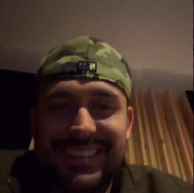 Shoutout CDTcello for the studio invite. Fun to support employees and their many talents. His music is 🔥 love the part about working the #nightshift that Diamond E Records 1st single coming soon #rap#stuidolife#music#truetalent#risingartist