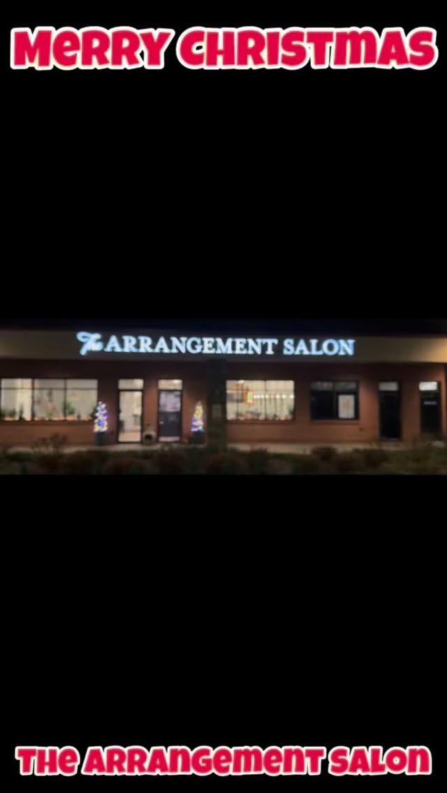 Happy Holidays from everyone here at The Arrangment Salon 🎄🕎