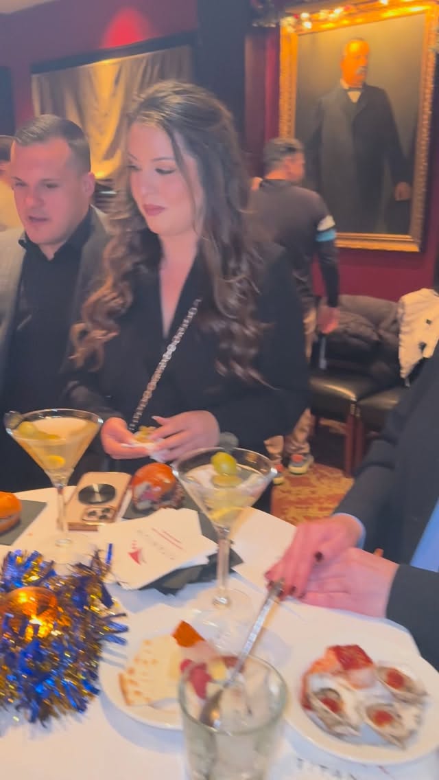 Reading some minds at such a fun event with @titanium_it_ Thanks for having me!