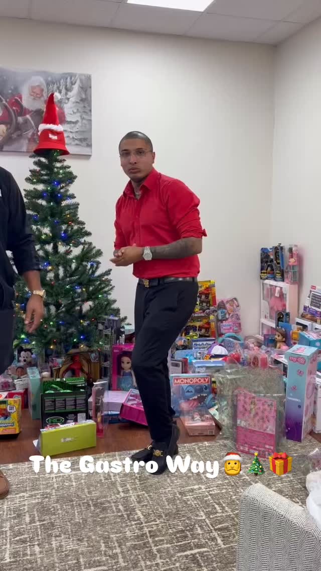 Gastro Mobile Dog Wash is contributing to illuminating solutions for underprivileged families for Chritmas🎄The Gastro Way🐾 🎁🎄🎅 #thegastroway #houston #doglovers #gastromobiledogwash #paws