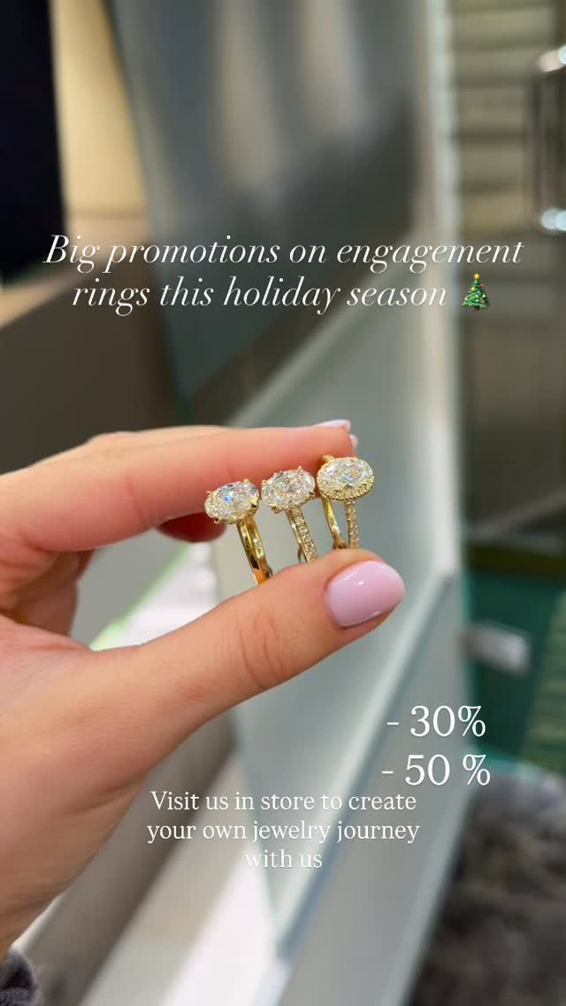 This Christmas, make it unforgettable with the perfect engagement ring. Enjoy unbeatable discounts on stunning engagement rings, wedding bands, and fine jewelry. Lab-grown diamonds, sustainable, and eco-friendly options available 💚. Limited time offers, act now! #EngagementRingSale #ChristmasDiscount #JewelrySale #LabGrownDiamonds #SustainableJewelry #AntwerpShopping #SolitaireAntwerp