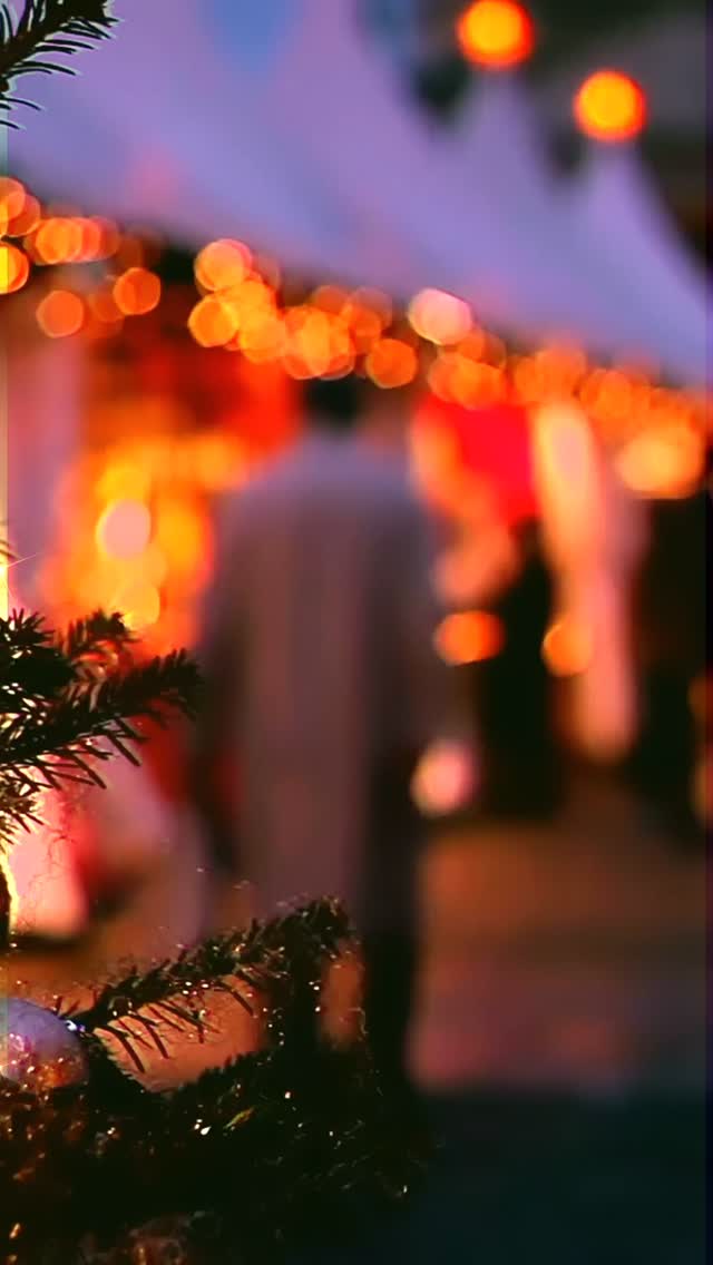 THIS SATURDAY: Join Us for a Festive Christmas Art Market! FREE ENTRY!
This Saturday, December 13th, from 12 PM to 6 PM, dive into the holiday spirit at our Christmas Art Market! Explore a unique collection of affordable art from talented local Austin creatives, perfect for Christmas gifts 🎁.
Featuring:
- Open Gallery Hours at Tin Whistle Gallery and Bolm Arts Gallery featuring Bloodbath Studios - come browse and check out the cool art.
- An Open Mic Poetry Session hosted by Nicole Josephine a chance to hear local voices and stories.
- Grandpa’s Glizzys hot dogs and a Donation-Based Open Bar sponsored by Bloom, Bubbler, and Best Day Brewery featuring festive holiday drinks to warm your spirits!
- Live music and captivating art performances throughout the day.
Don’t miss out on this opportunity to support local artists and celebrate the holiday season! We hope to see you there!
#ChristmasArtMarket #SupportLocalArtists #AustinCreatives
@drinkbubblr @tinwhistleartgallery @bloodbath.studio @bloom @nicolejosephinestudio @bestdaybrewing
@richlindzee
@ngansequitur
@spicycadavart
@wafflelottaloveatx
@valeriechaussonnet
@strangevioletdesigns
@izmemario
@sydneydettmar
@stephaniemervineart
@karlaodette.film
@theshadowslight
@granpasglizzys