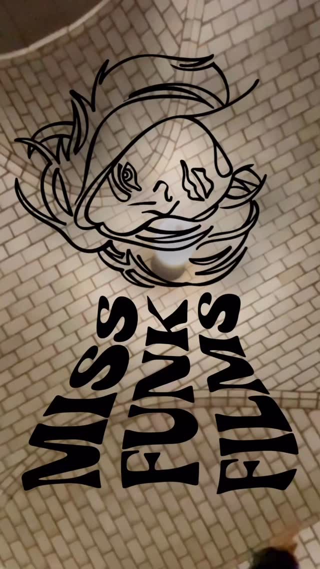 @miss100percentfunk goes live!
Check out Miss Funk Films ~ link in bio