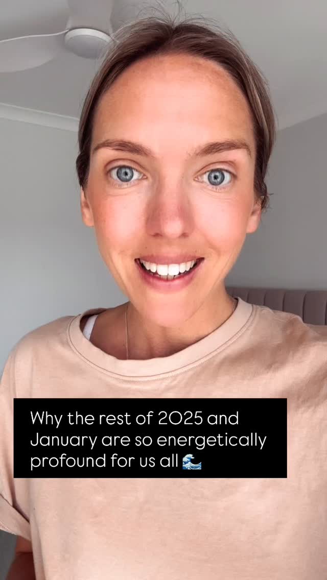 Neptune is doing some serious dissolving right now.
What’s clearing in your life from the old that maybe part of your sentimental self doesn’t want to let go of?
TRUST in a new vision.
TRUST it can be better than you think.
TRUST that divine intervention is at play.
Comment to receive an oracle confirmation of what’s clearing or what your next step needs to be. 🩷
#astrologylover #astrologyof2025 #piscesneptune #neptuneastrology #consciousness #consciousnessshift #2026astrology