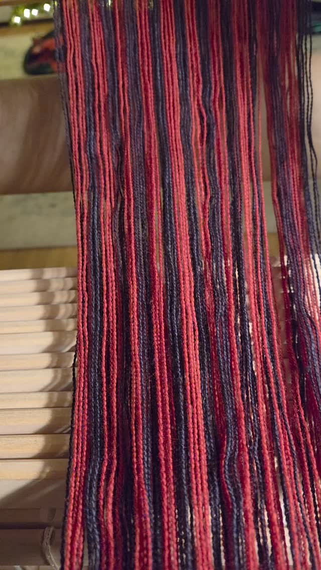 Beamed and ready for threading!
#sunriselodgefiberstudio #weaversofinstagram #weaving #handmade #louet