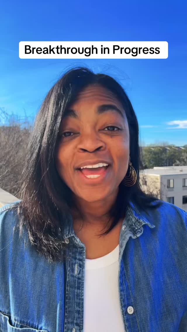 Even the ugly days are apart of the rise!☀️#healingjourney #selfleadership #innerwork #mindsetshift #emotionalhealing #shadowwork #breakthroughenergy #selfawarenessjourney #healingwomen #transformationcoach #selfgrowthjourney #rewritethescript #phoenixrising #womenwhorise #healingisntlinear #growthmindsetcoach #mindfulnesspractice #becomingher #findingyourhappy #trulytoyasha