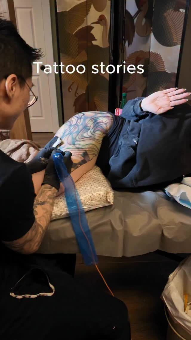 This is why you don’t ask men to get you a tampon🤣
Anyone faced a similar situation? Share below 👇🏻
@lisaammertattoo @diehenni.and.cats can you guys confirm I didn’t yell at you for a tampon? 😂
@davepaulo_tattooartist thanks for buying some in the city
#funny #meme #instafunny #tampon